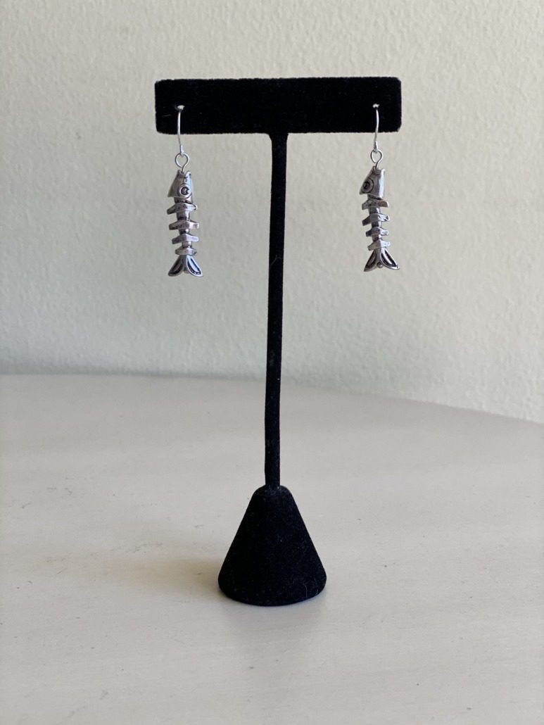 dangle fish
